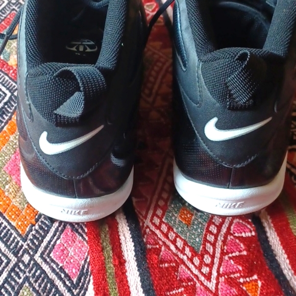 SOLD - Picture 3 of 4